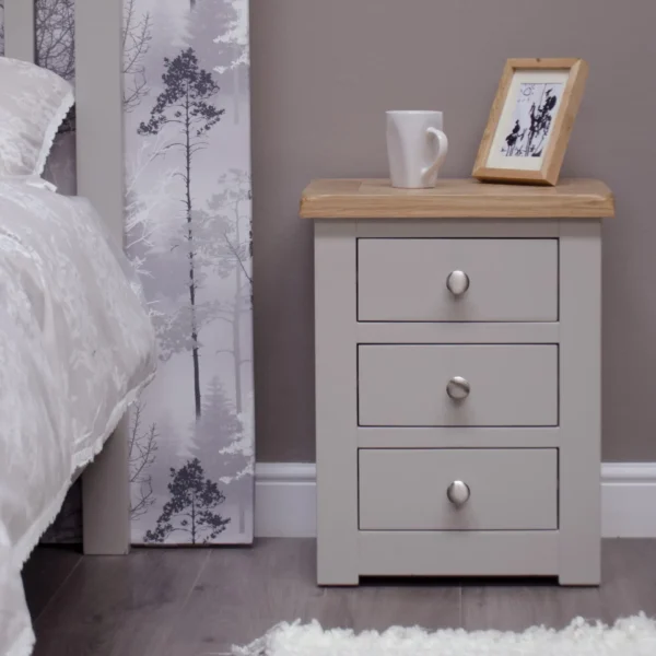 Diamond 3 Drw Bedside - Image 2