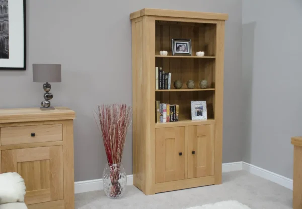 Bordeaux 2 door bookcase - Image 2