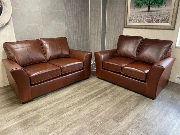 M & S Chestnut Brown Leather 2.5 Seater Sofa & 2 Seater Sofa Set Ex Display